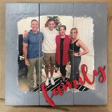 Custom Photo Pallets