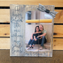 Custom Photo Pallets