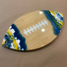 12/12/23 (6:30pm) - Holiday Resin Art